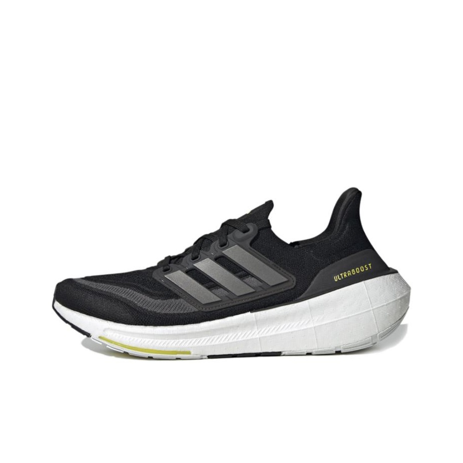 Adidas Ultraboost Light Comfor - огляд і ціна Adidas Shoes Ultraboost Light